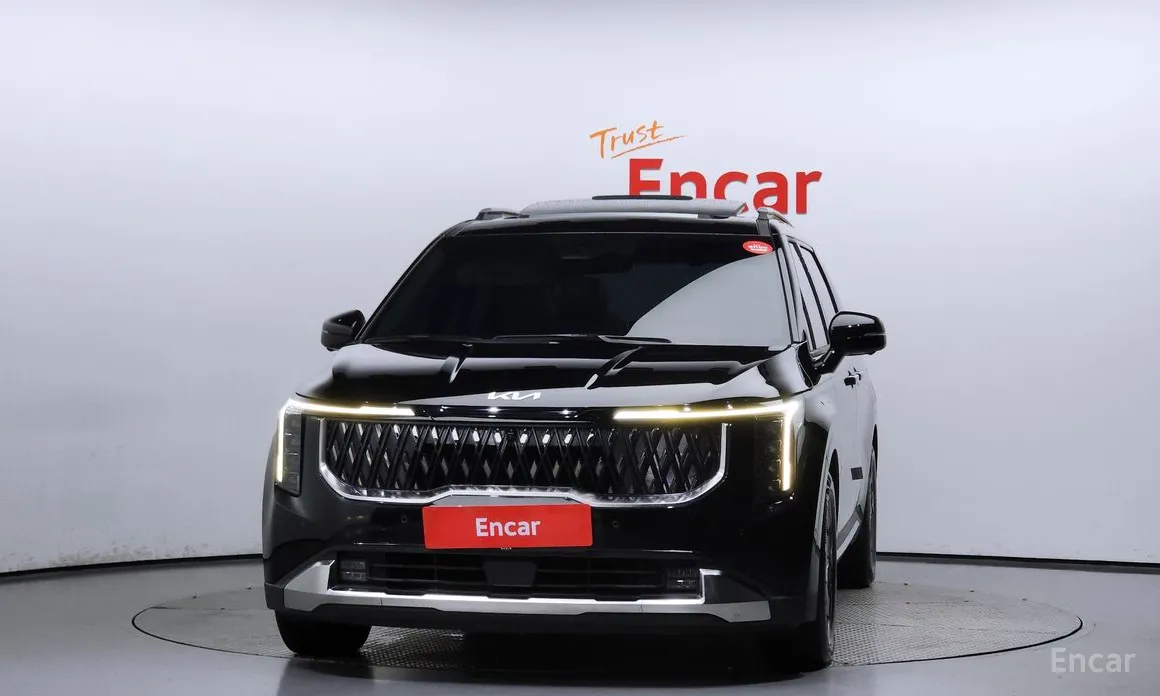 Фото 3 - Kia Carnival