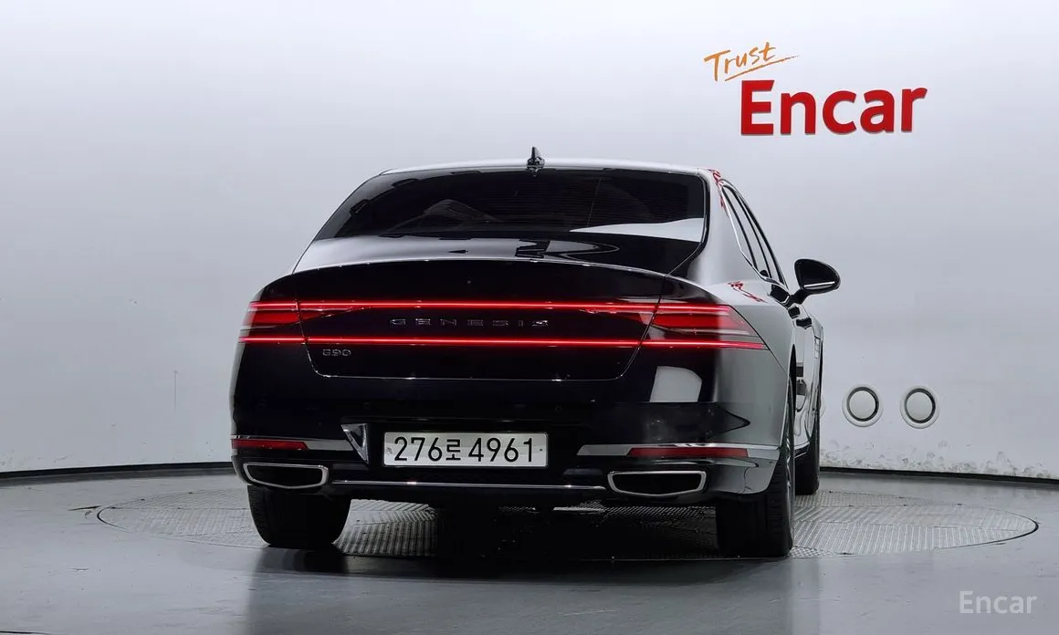 Фото 4 - Genesis G90