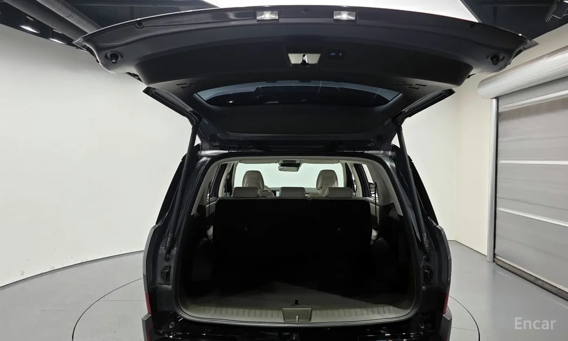 Фото 20 - Hyundai Santa Fe