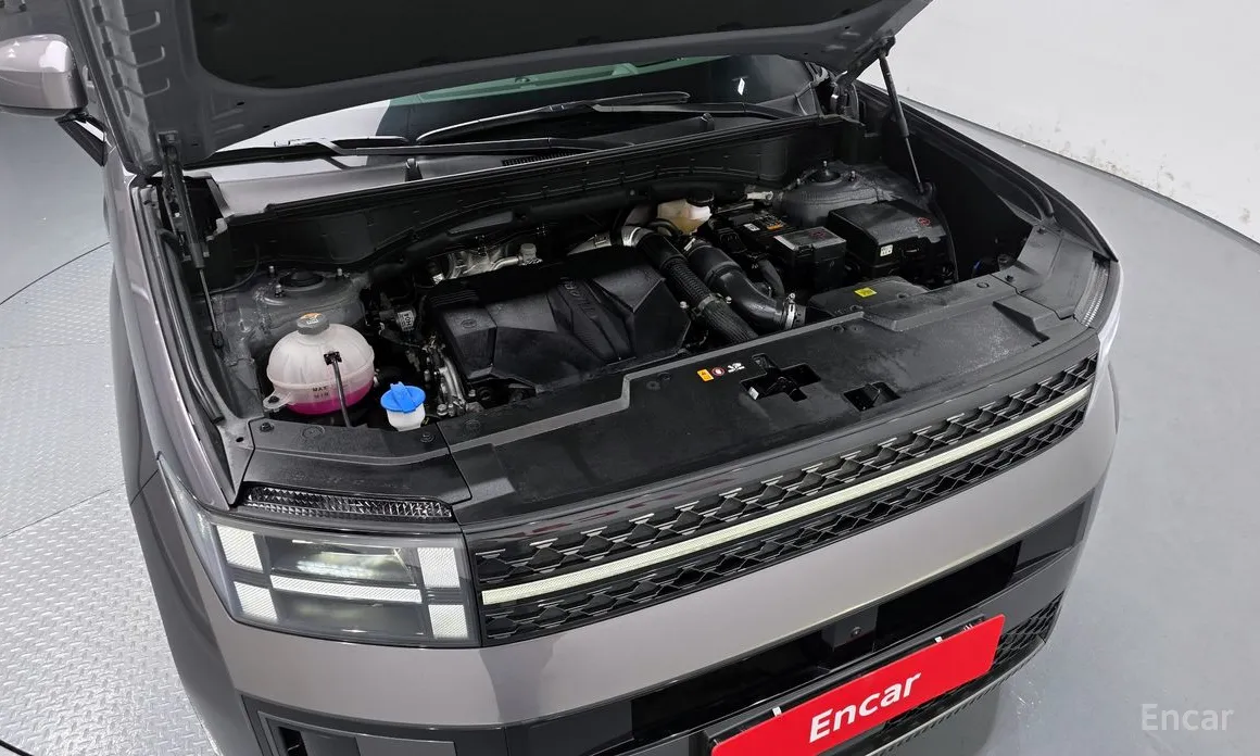 Фото 6 - Hyundai Santa Fe