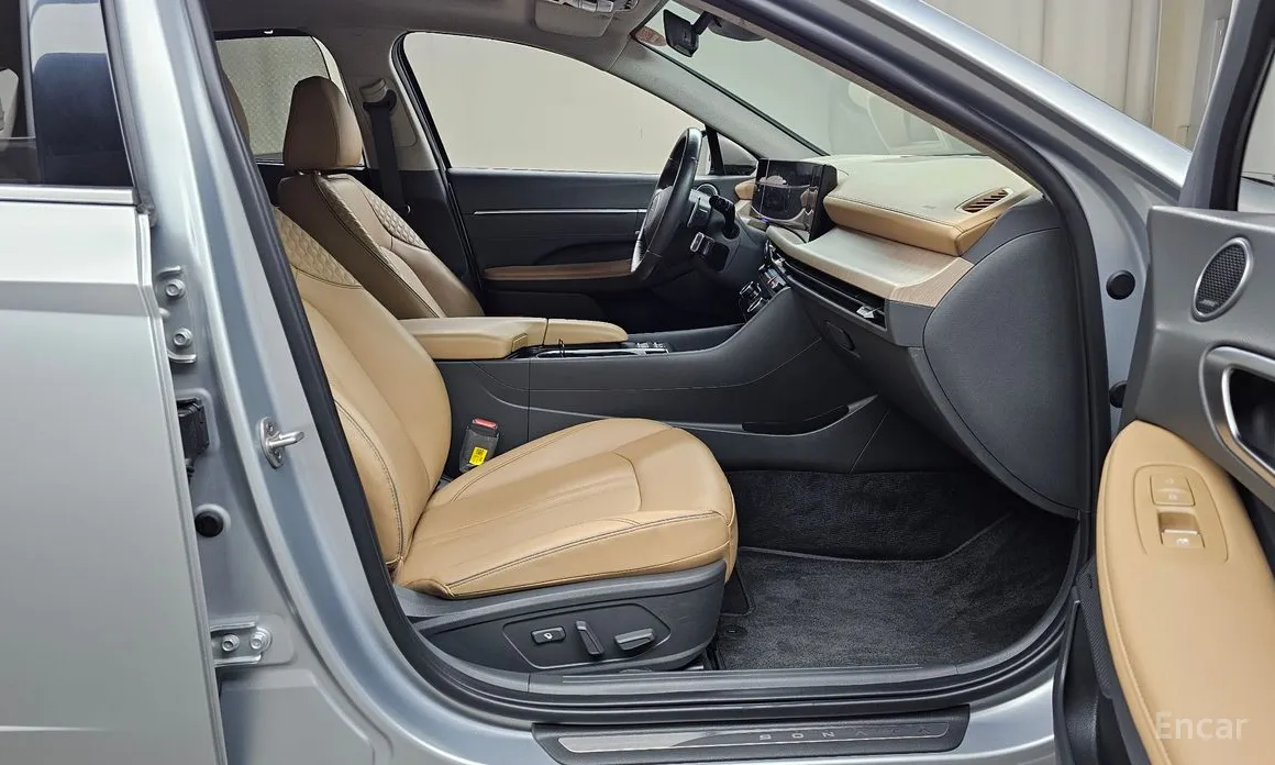 Фото 11 - Hyundai Sonata