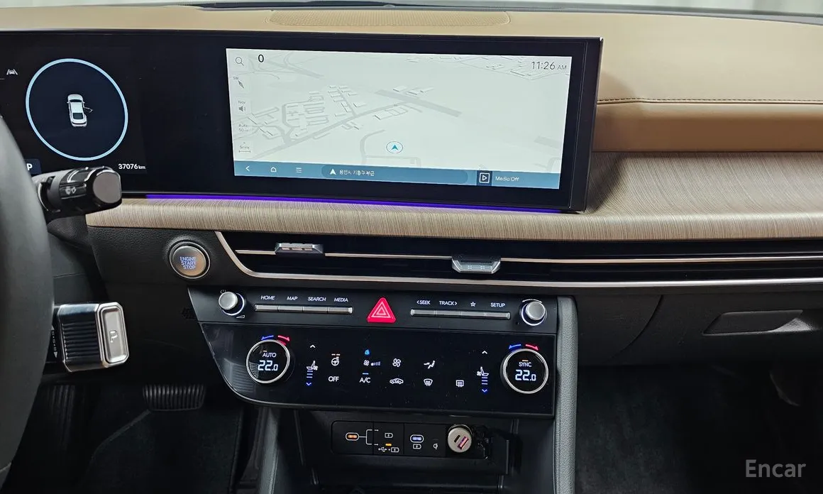 Фото 14 - Hyundai Sonata