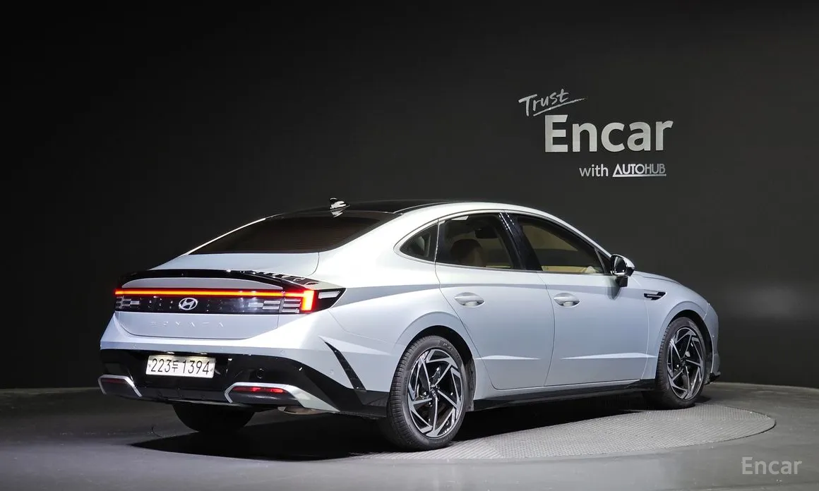 Фото 2 - Hyundai Sonata