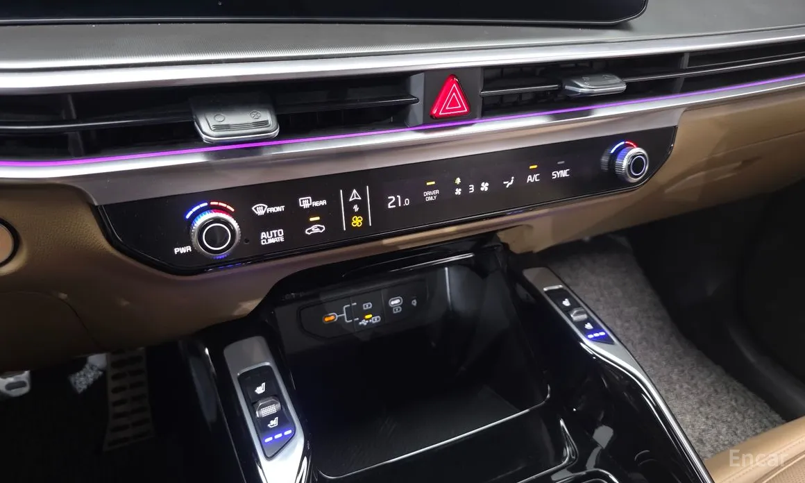 Фото 16 - Kia Sorento