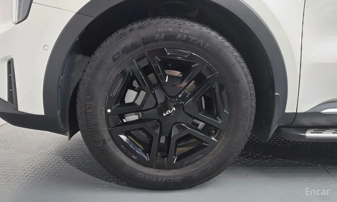 Фото 5 - Kia Sorento