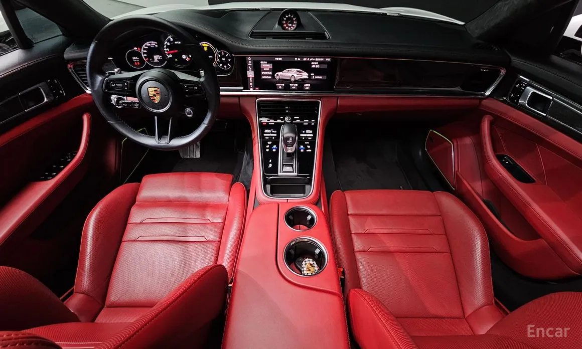 Фото 7 - Porsche Panamera