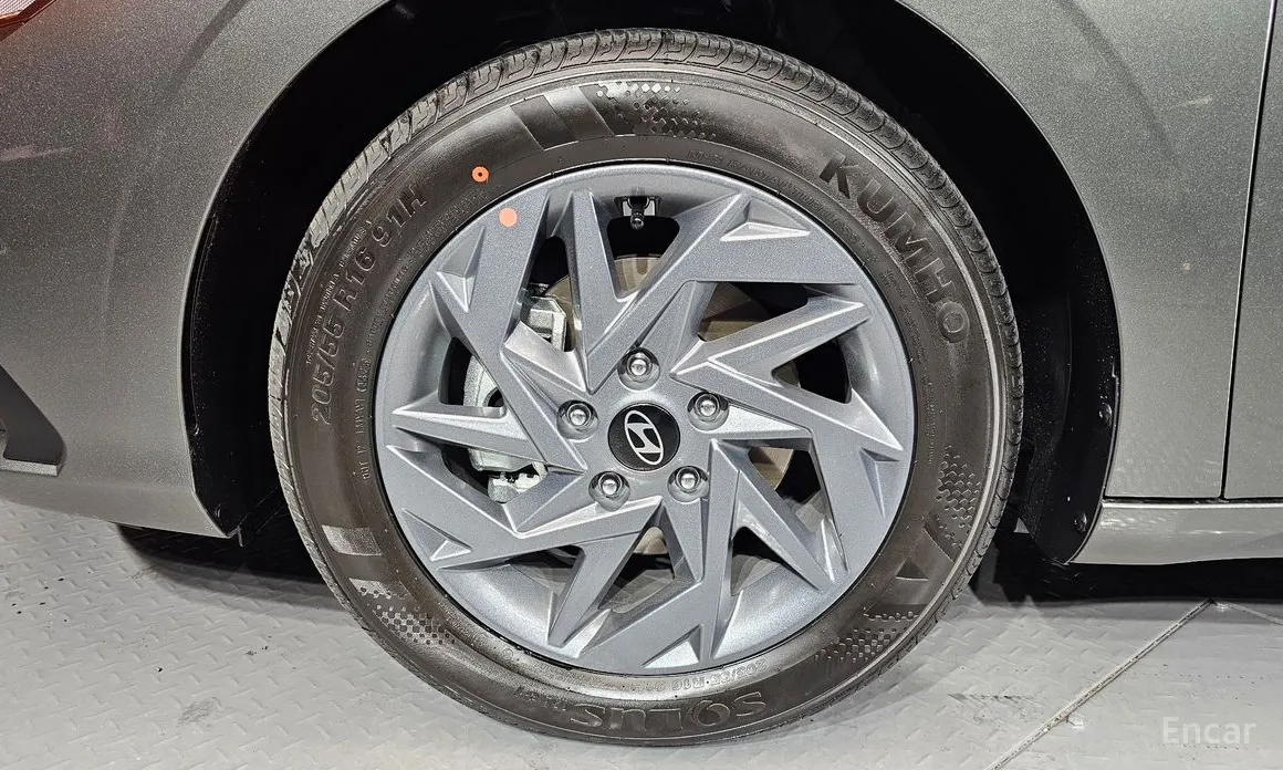 Фото 5 - Hyundai Avante