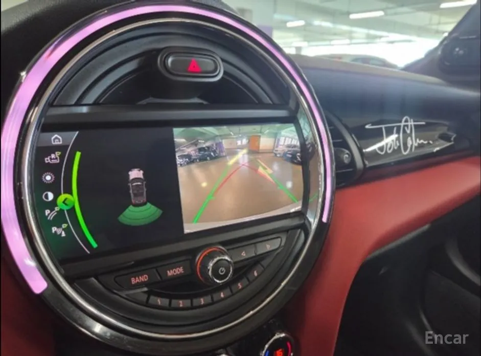 Фото 16 - Mini Cooper Convertible