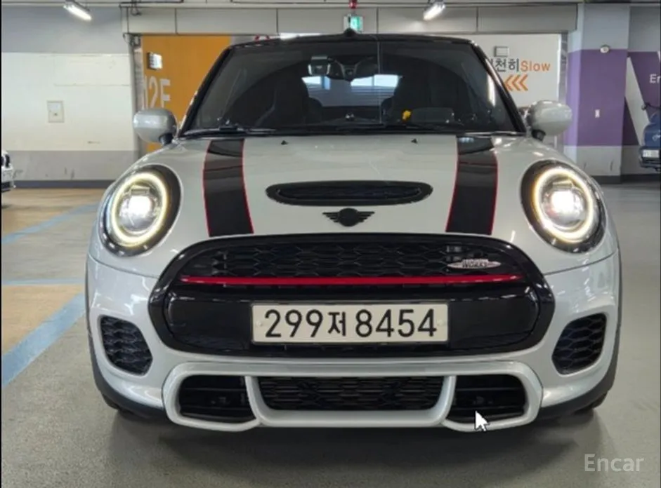 Фото 3 - Mini Cooper Convertible