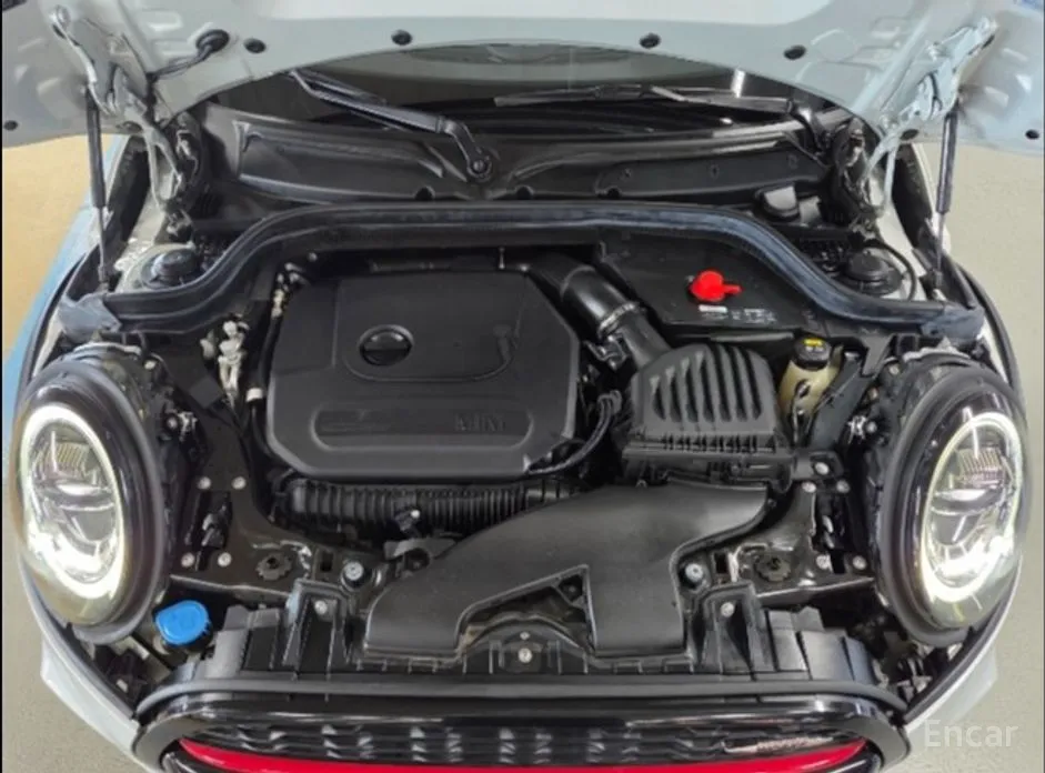 Фото 6 - Mini Cooper Convertible