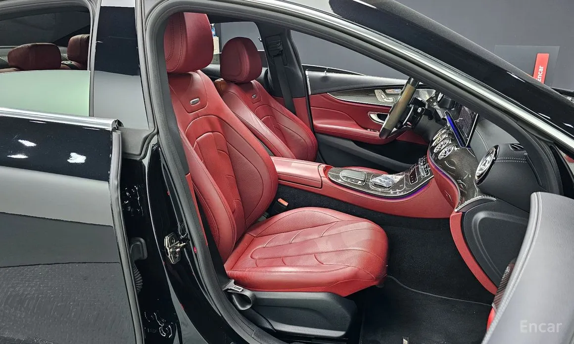 Фото 10 - Mercedes-Benz CLS-Class