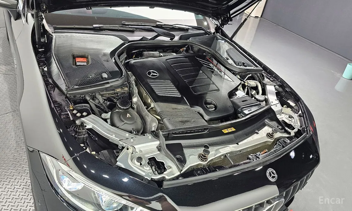 Фото 6 - Mercedes-Benz CLS-Class