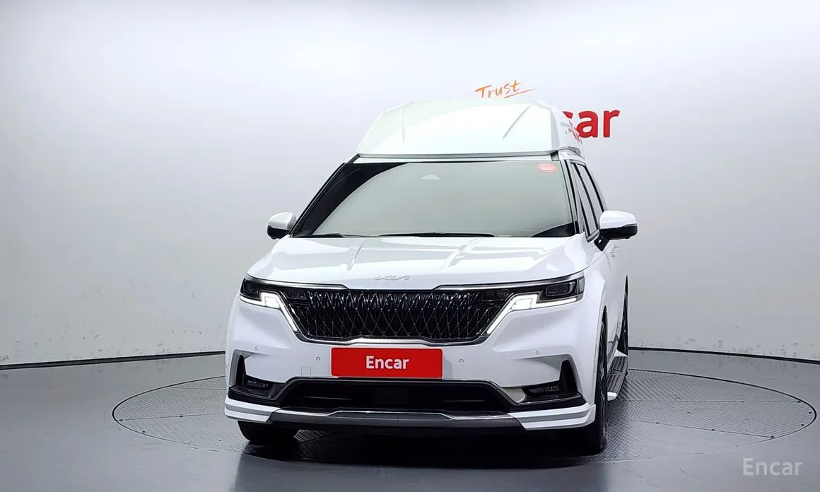 Фото 3 - Kia Carnival