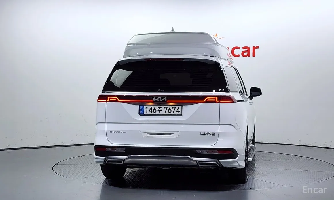 Фото 4 - Kia Carnival