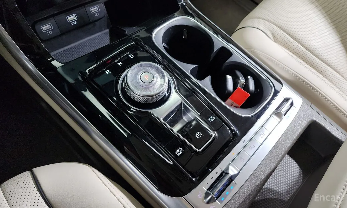 Фото 9 - Kia Carnival