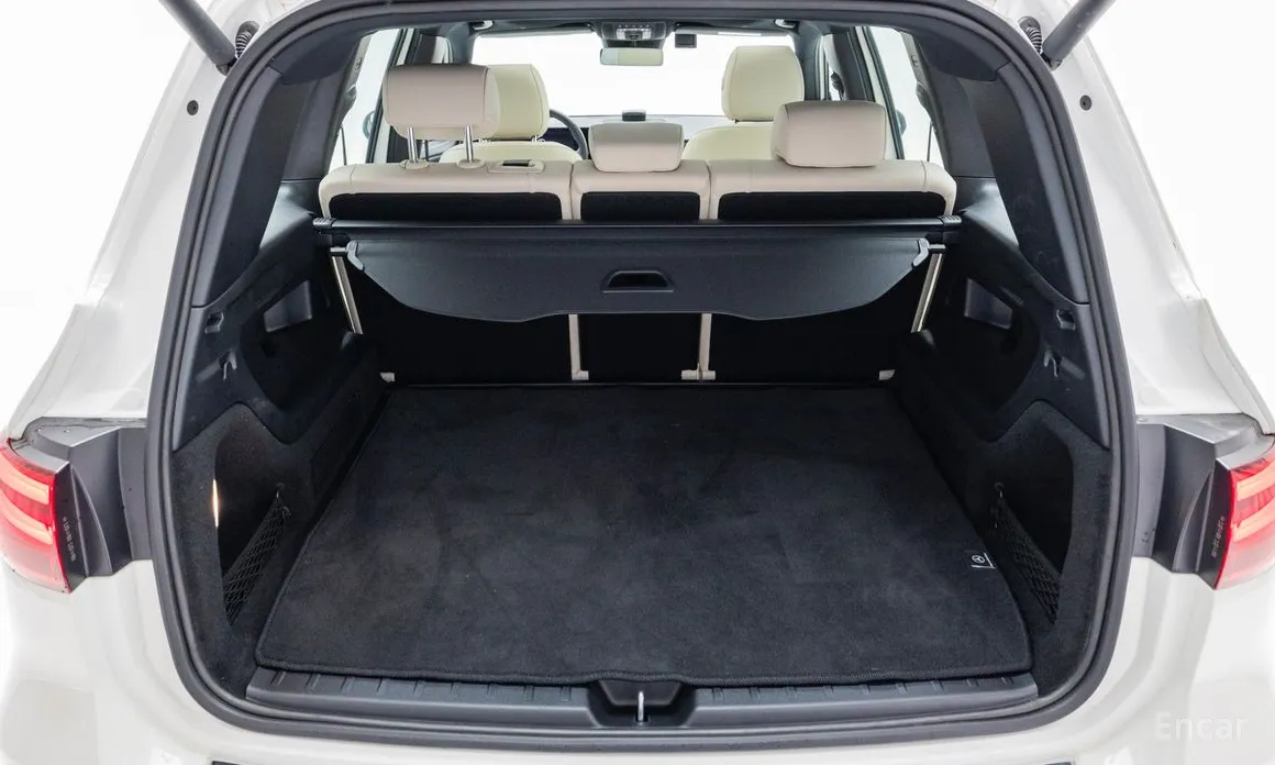 Фото 11 - Mercedes-Benz EQB