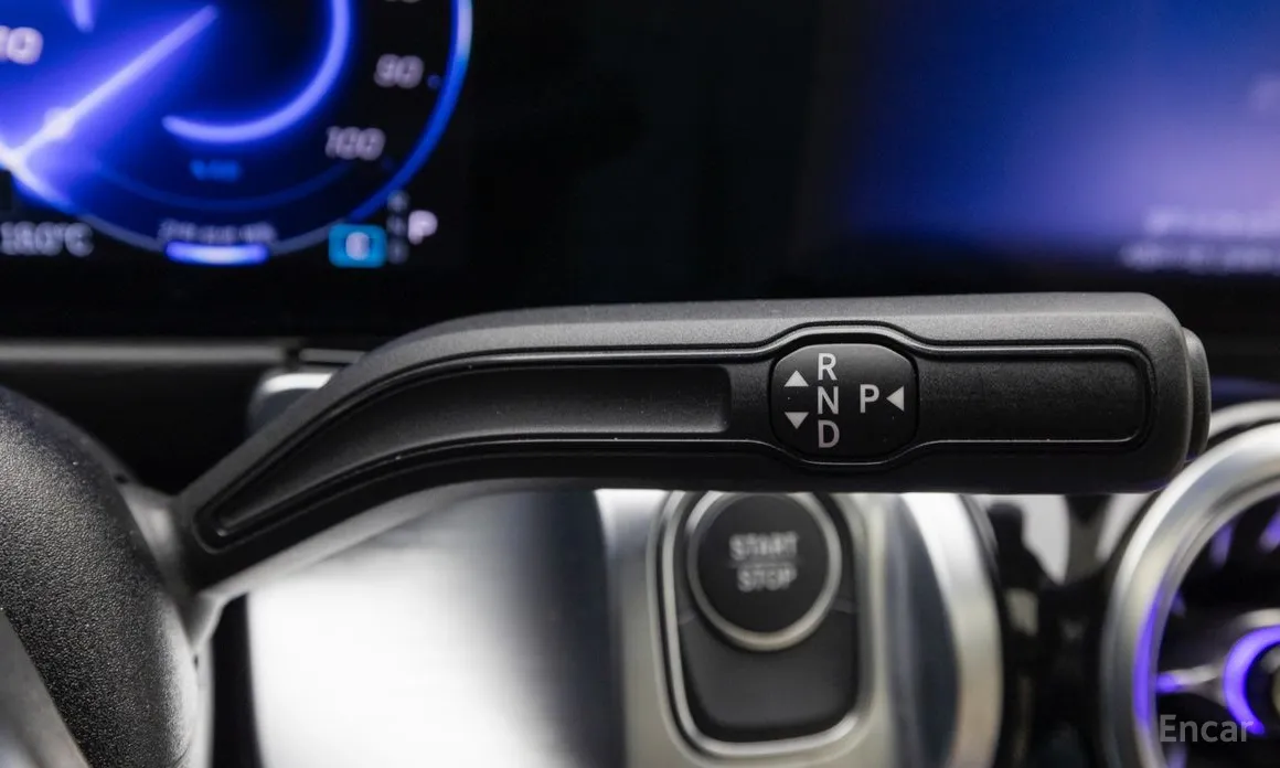 Фото 19 - Mercedes-Benz EQB