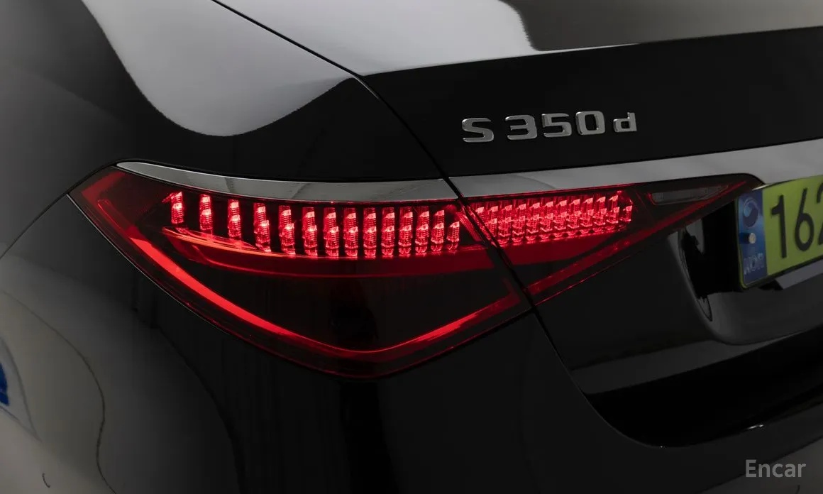 Фото 14 - Mercedes-Benz S-Class