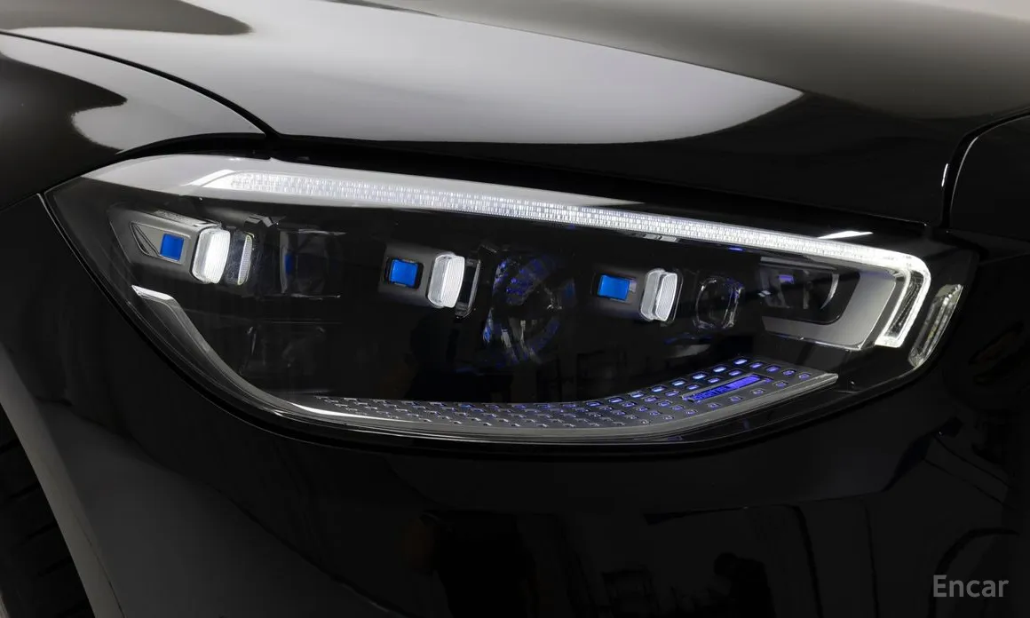 Фото 15 - Mercedes-Benz S-Class