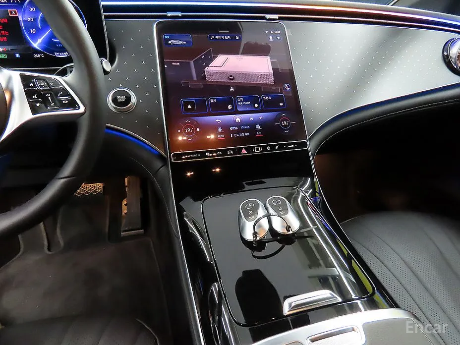 Фото 10 - Mercedes-Benz EQE