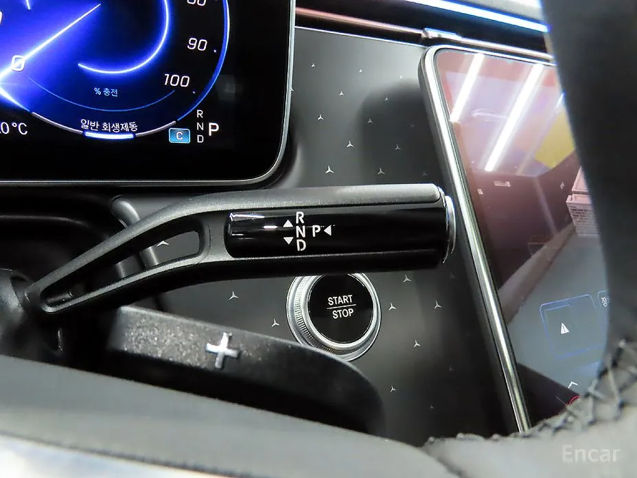 Фото 17 - Mercedes-Benz EQE