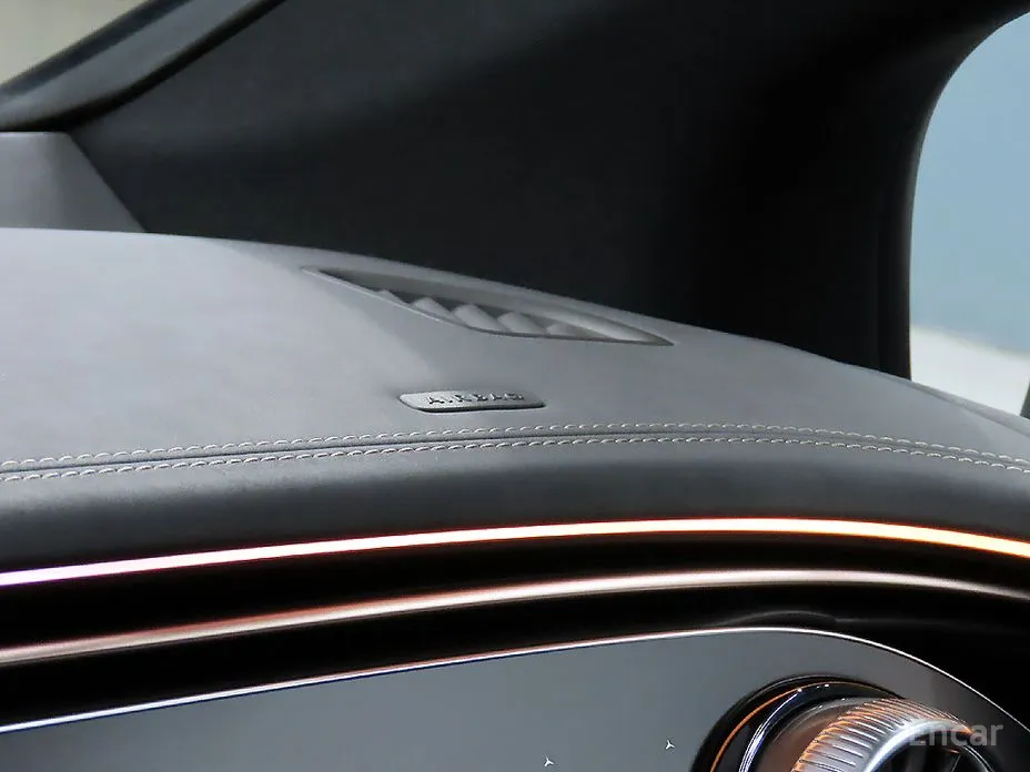 Фото 19 - Mercedes-Benz EQE