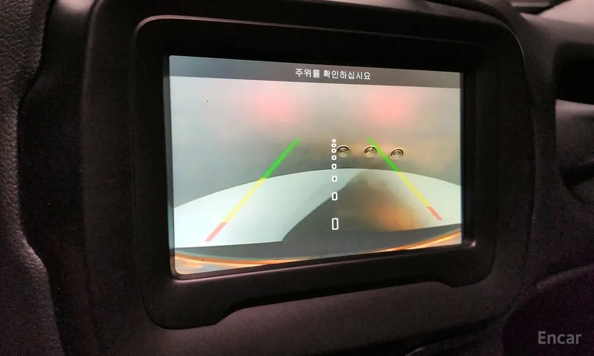 Фото 15 - Jeep Renegade