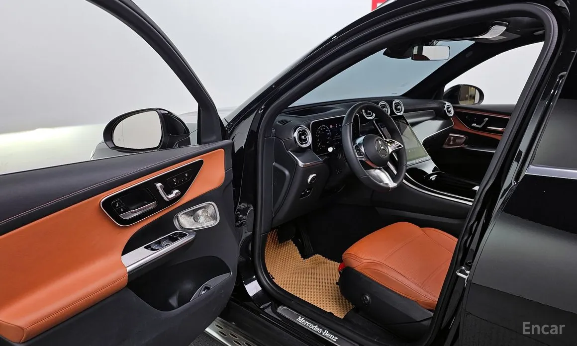 Фото 10 - Mercedes-Benz GLC-Class