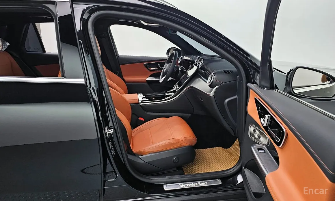 Фото 15 - Mercedes-Benz GLC-Class