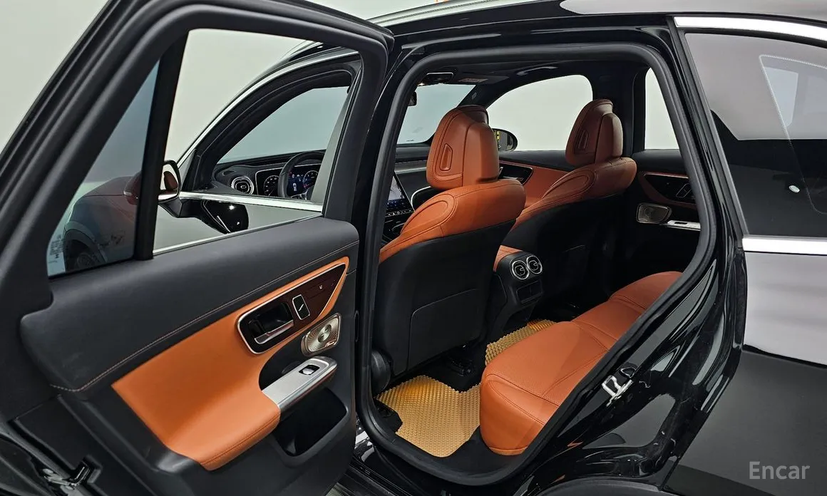 Фото 16 - Mercedes-Benz GLC-Class