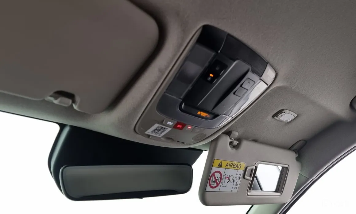 Фото 18 - Kia Niro