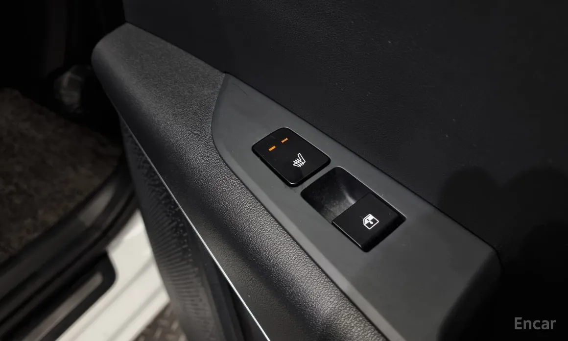 Фото 19 - Kia Niro