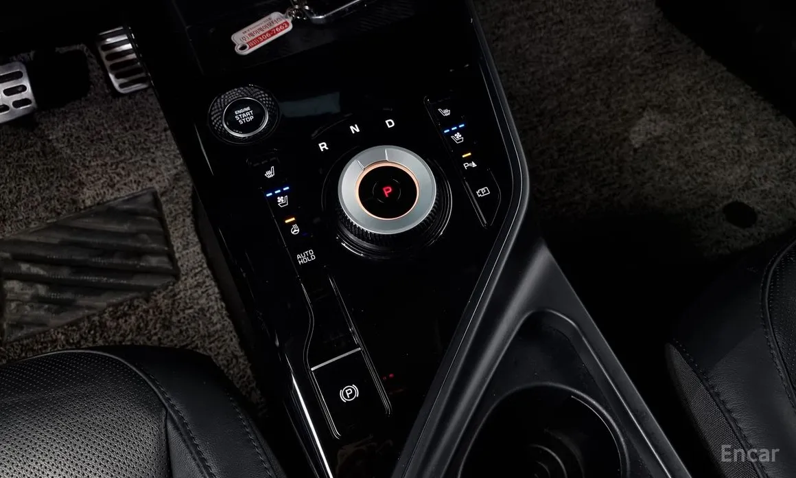 Фото 9 - Kia Niro