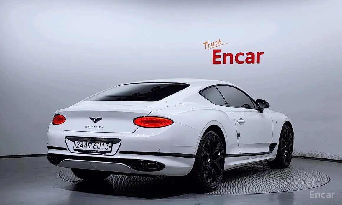 Фото 2 - Bentley Continental GT