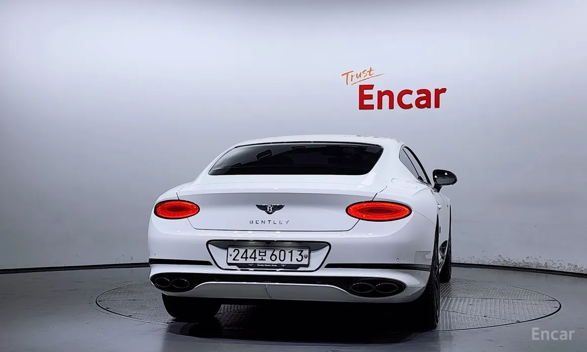 Фото 4 - Bentley Continental GT