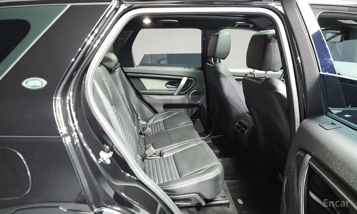 Фото 12 - Land Rover Discovery Sport