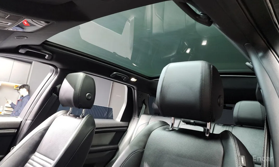 Фото 18 - Land Rover Discovery Sport