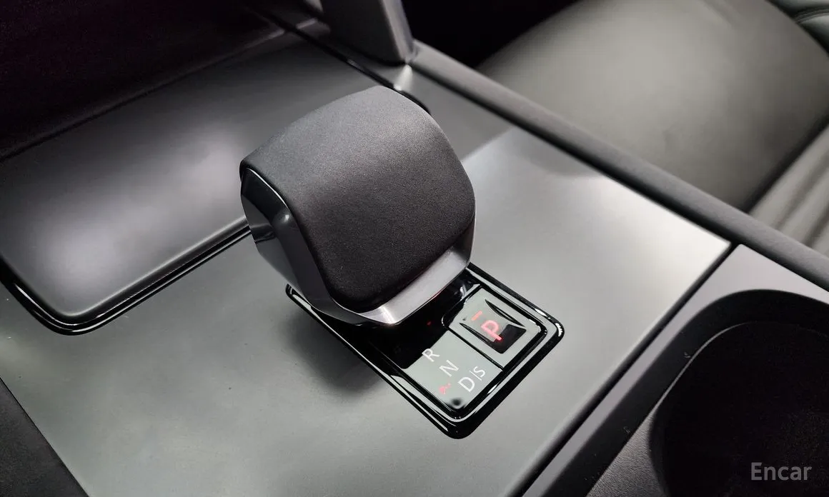 Фото 9 - Land Rover Discovery Sport