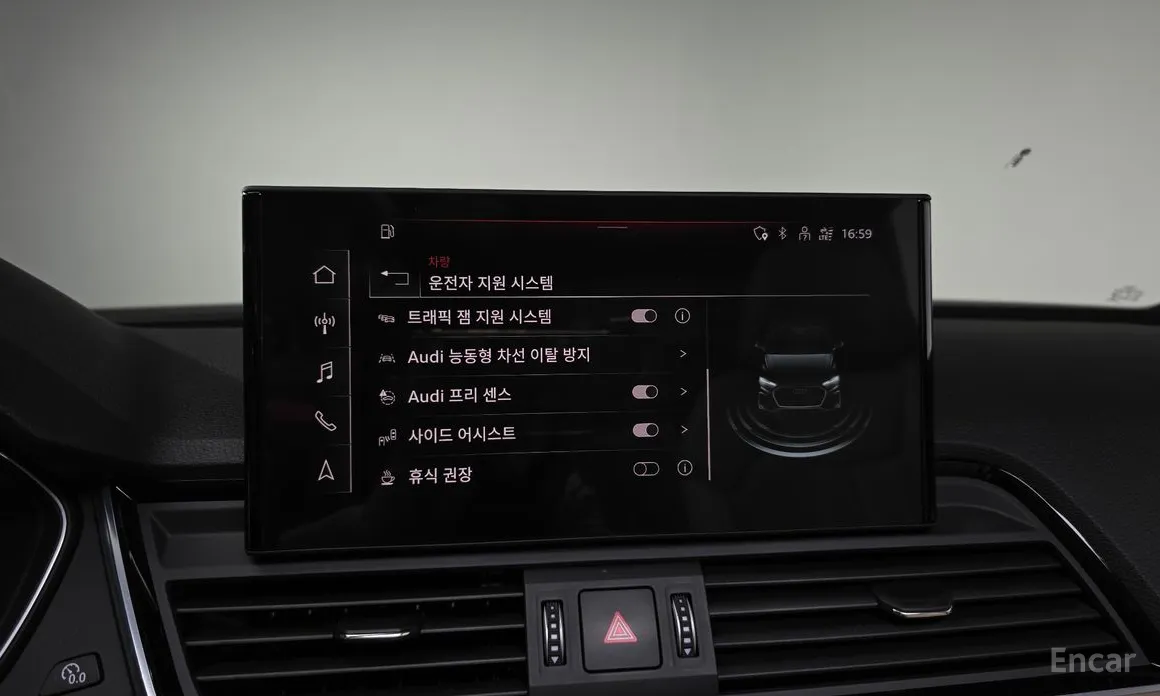 Фото 17 - Audi Q5