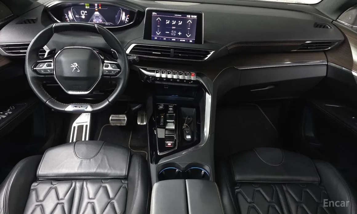 Фото 7 - Peugeot 5008