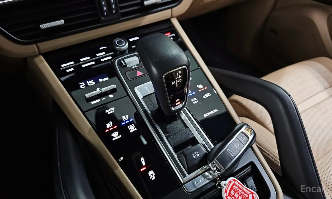 Фото 9 - Porsche Cayenne