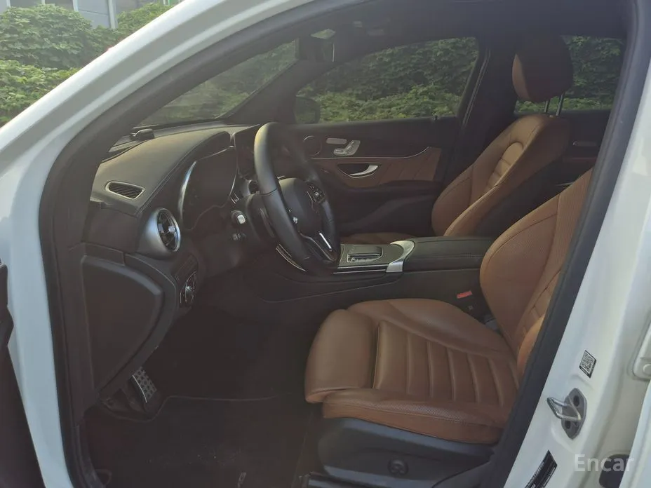 Фото 10 - Mercedes-Benz GLC-Class