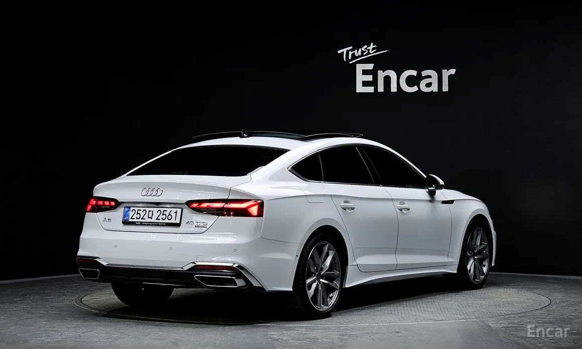 Audi A5 2017 40 TFSI Quattro Premium Sportback
