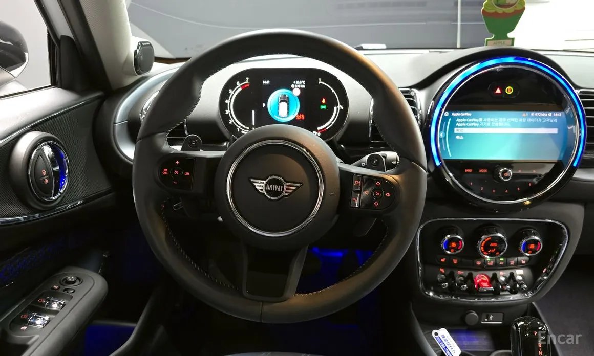 Фото 13 - Mini Clubman