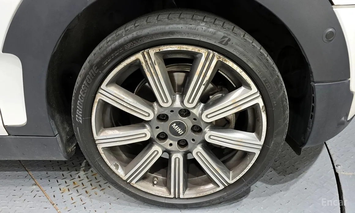 Фото 5 - Mini Clubman