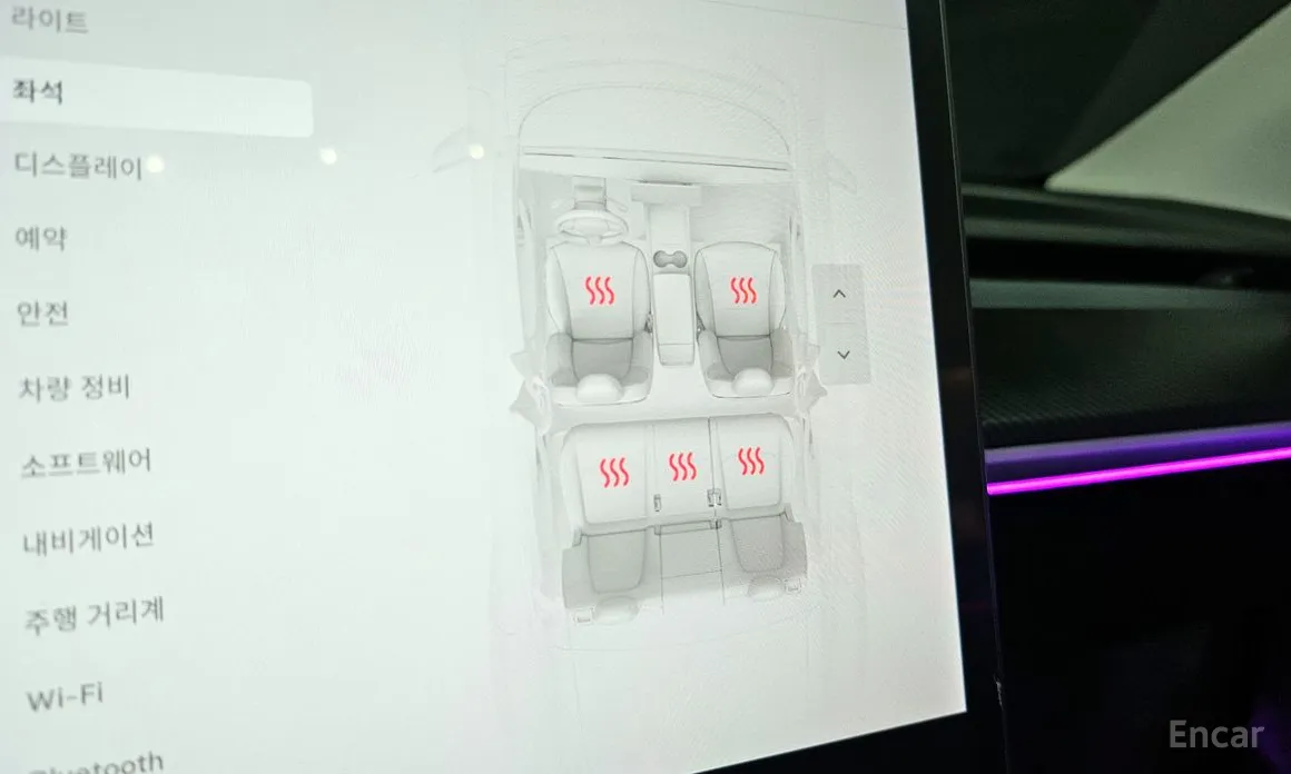 Фото 15 - Tesla Model Y