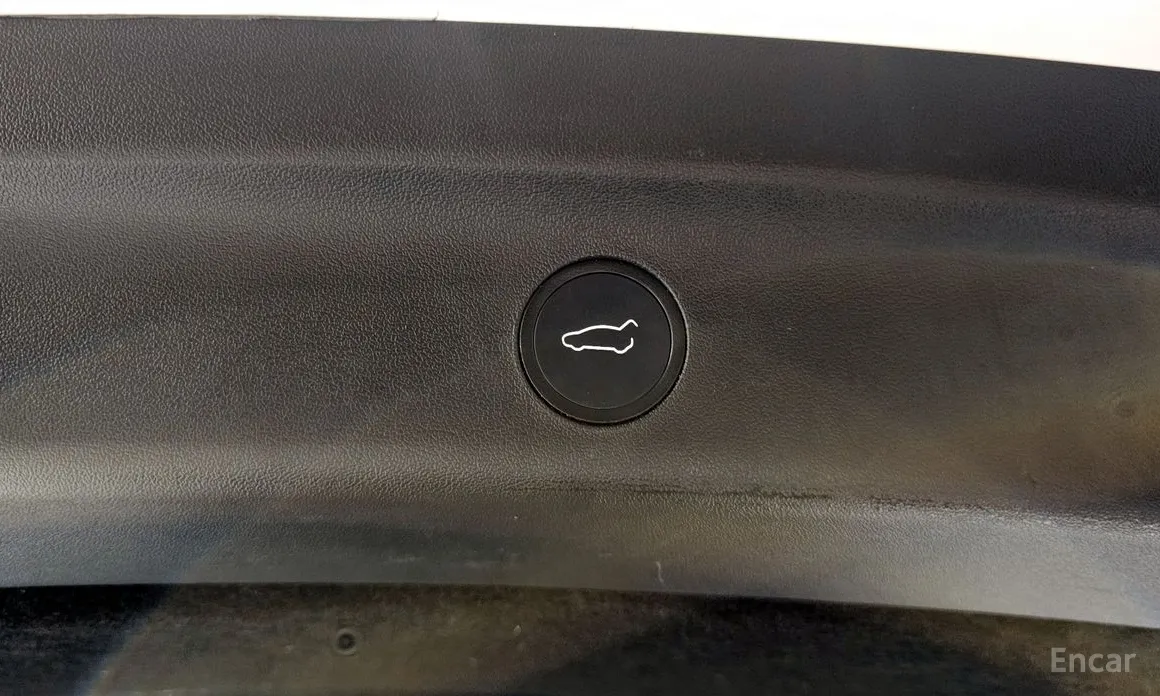 Фото 20 - Tesla Model Y