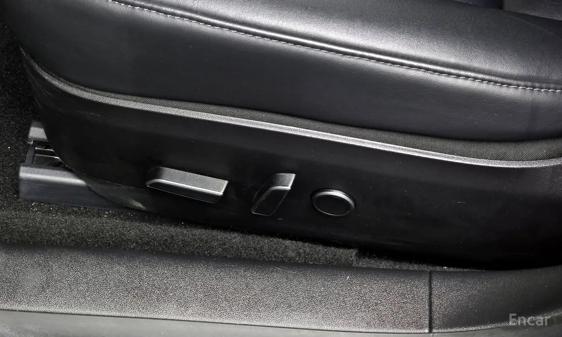 Фото 18 - Tesla Model 3