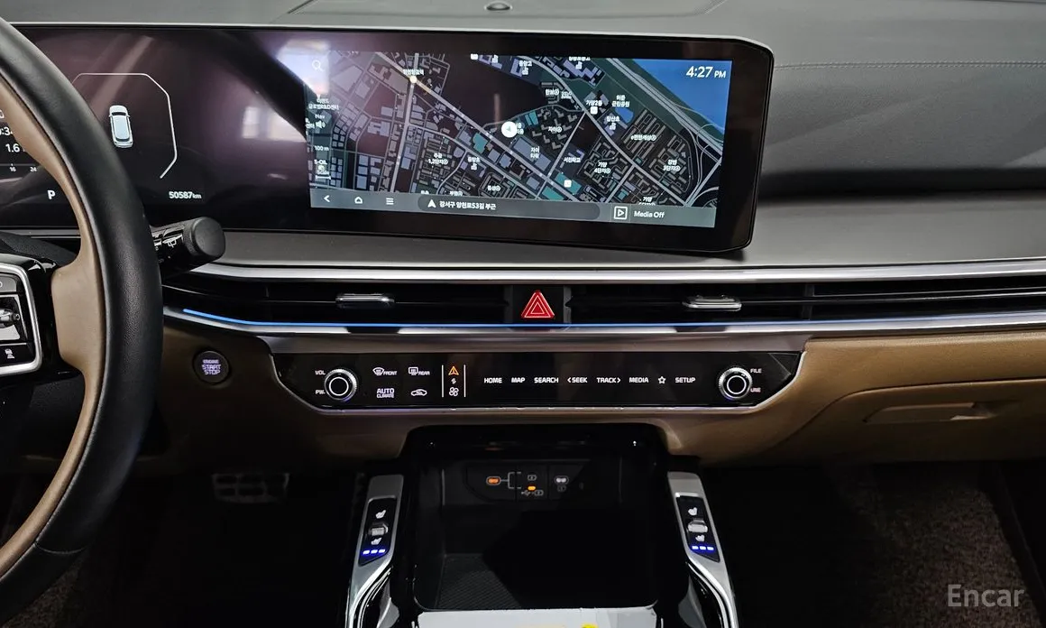 Фото 14 - Kia Sorento