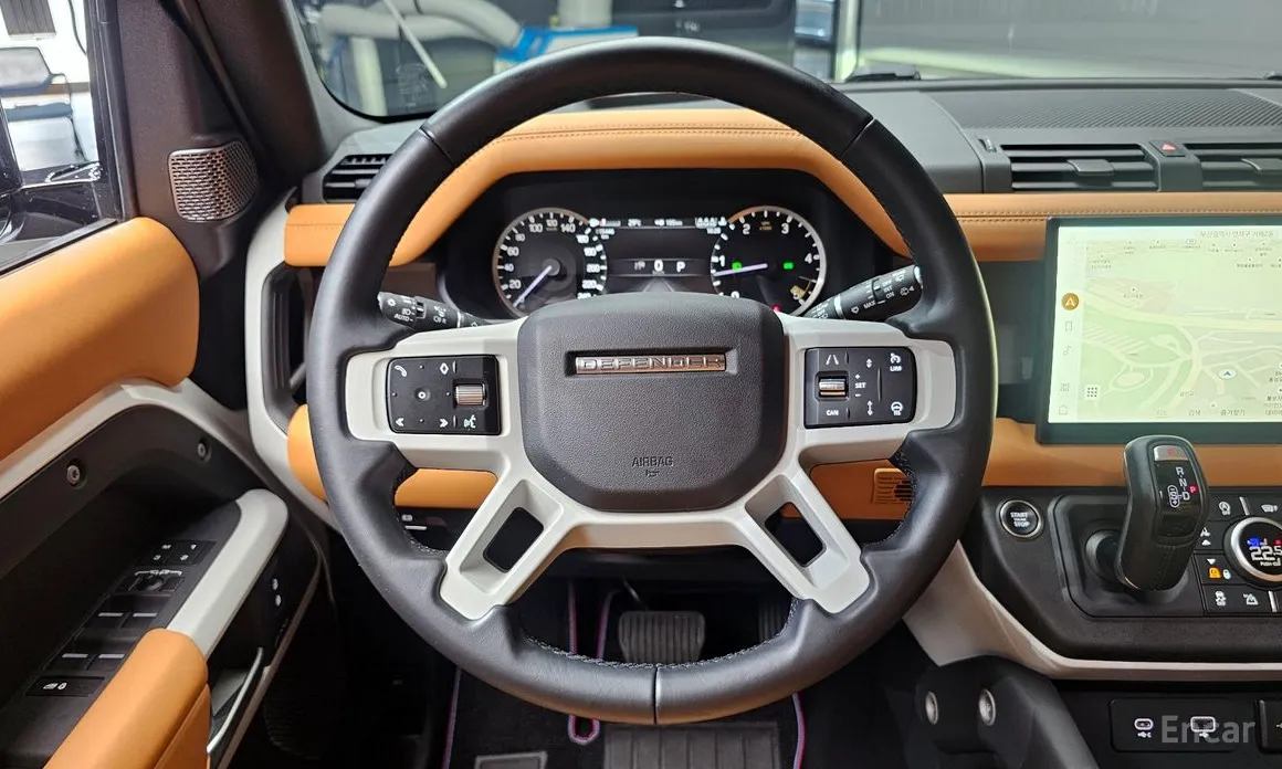 Фото 17 - Land Rover Defender